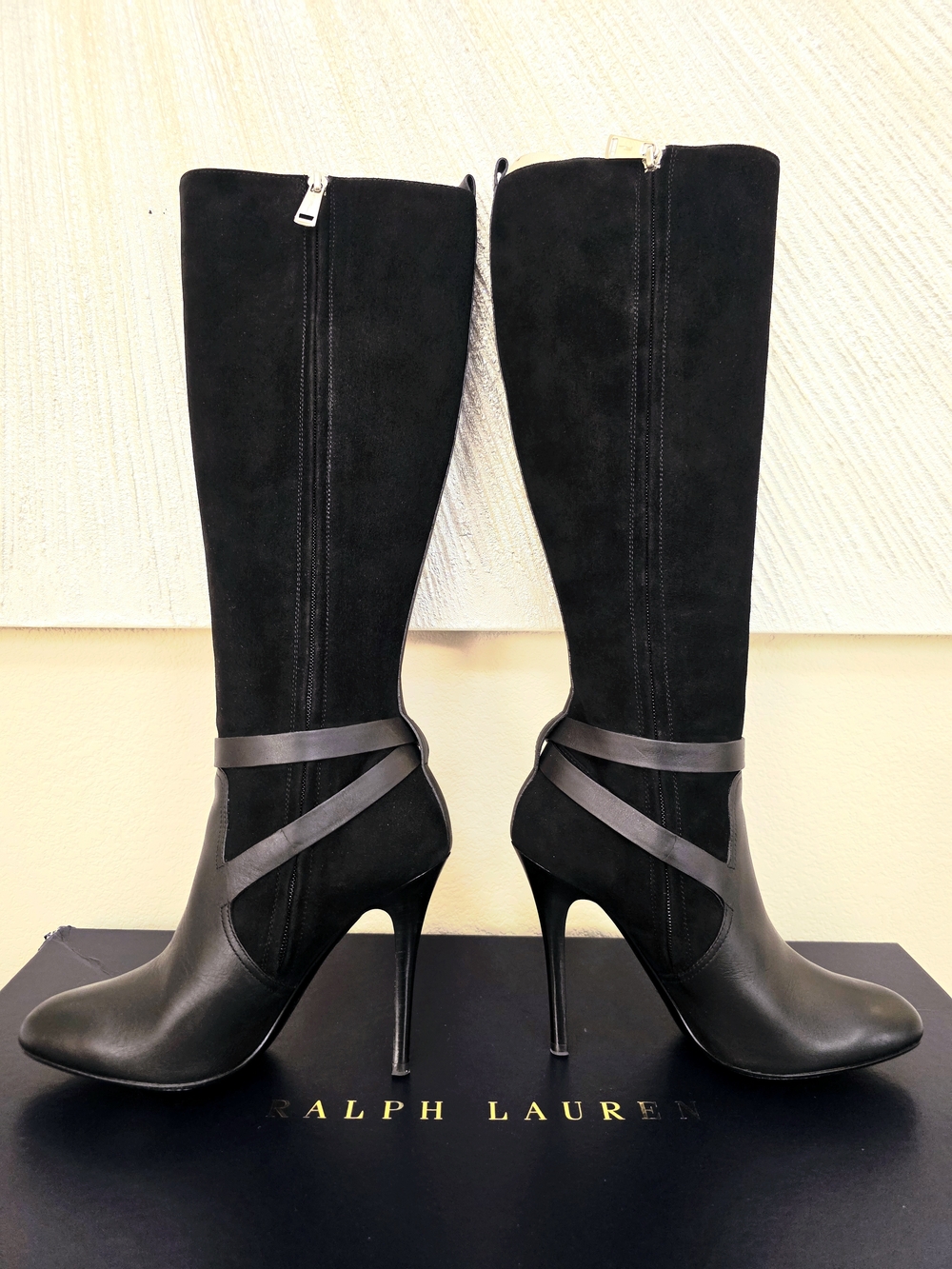 Ralph Lauren Black Leather & Suede Knee-High Stiletto Buckle Boots - Size US 8.5 - Picture 4 of 16